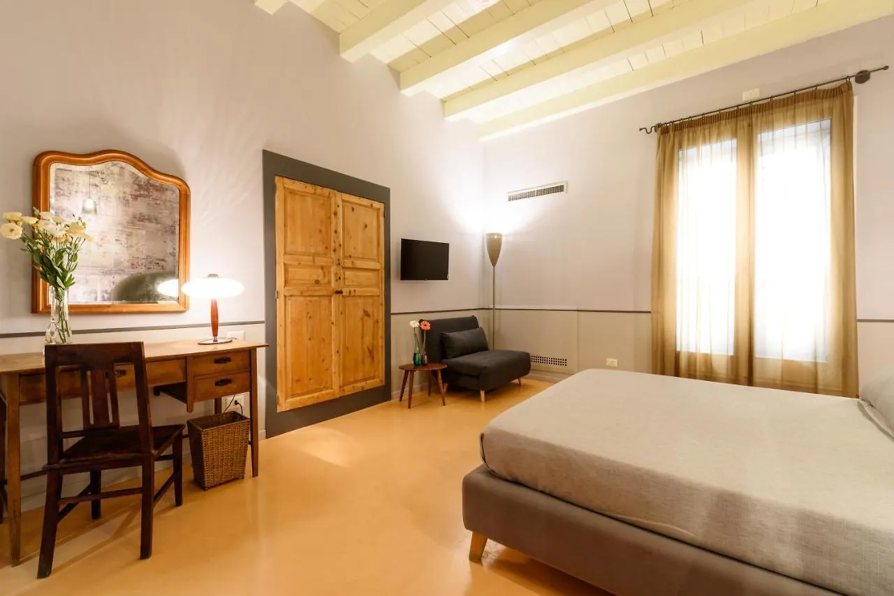 Hotel Celso 14 Palermo Italia
